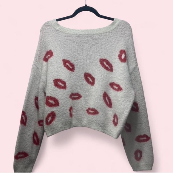 Mi Ami Cream and Red Kiss Pattern Sweater - Picture 3 of 5